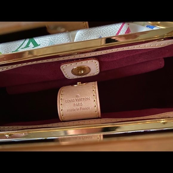 AUTHENTIC LOUIS VUITTON JUDY PM  2WAY HAND - Picture 5 of 14